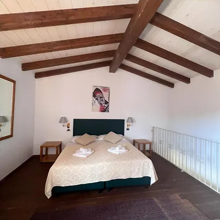 Tanca Taroni Farm stay Telti