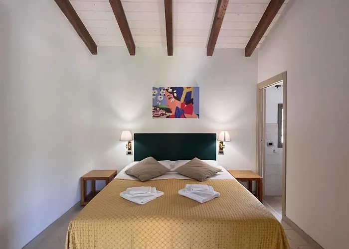 Tanca Taroni Telti